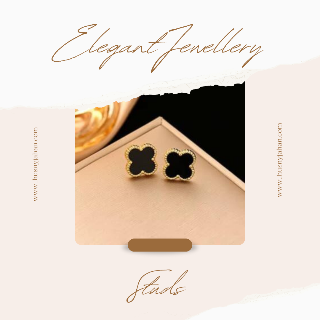 Petal studs earrings 